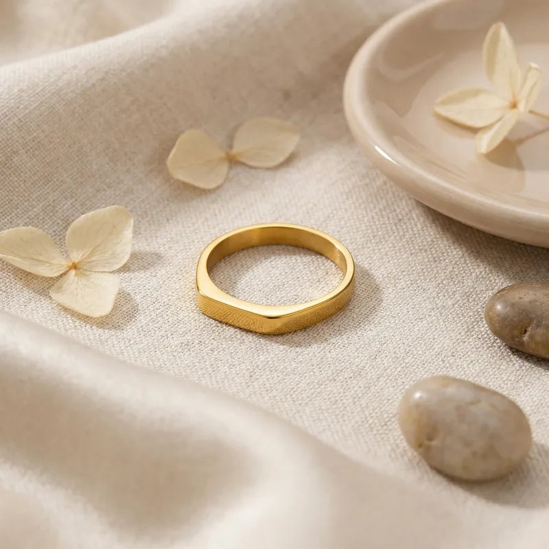 Signet Ring