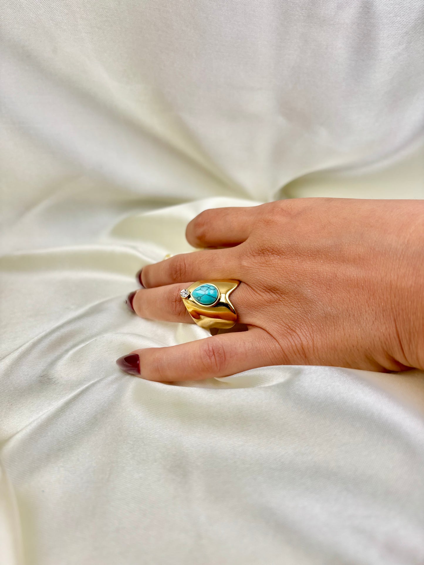 Bold Turquoise (Adjustable)
