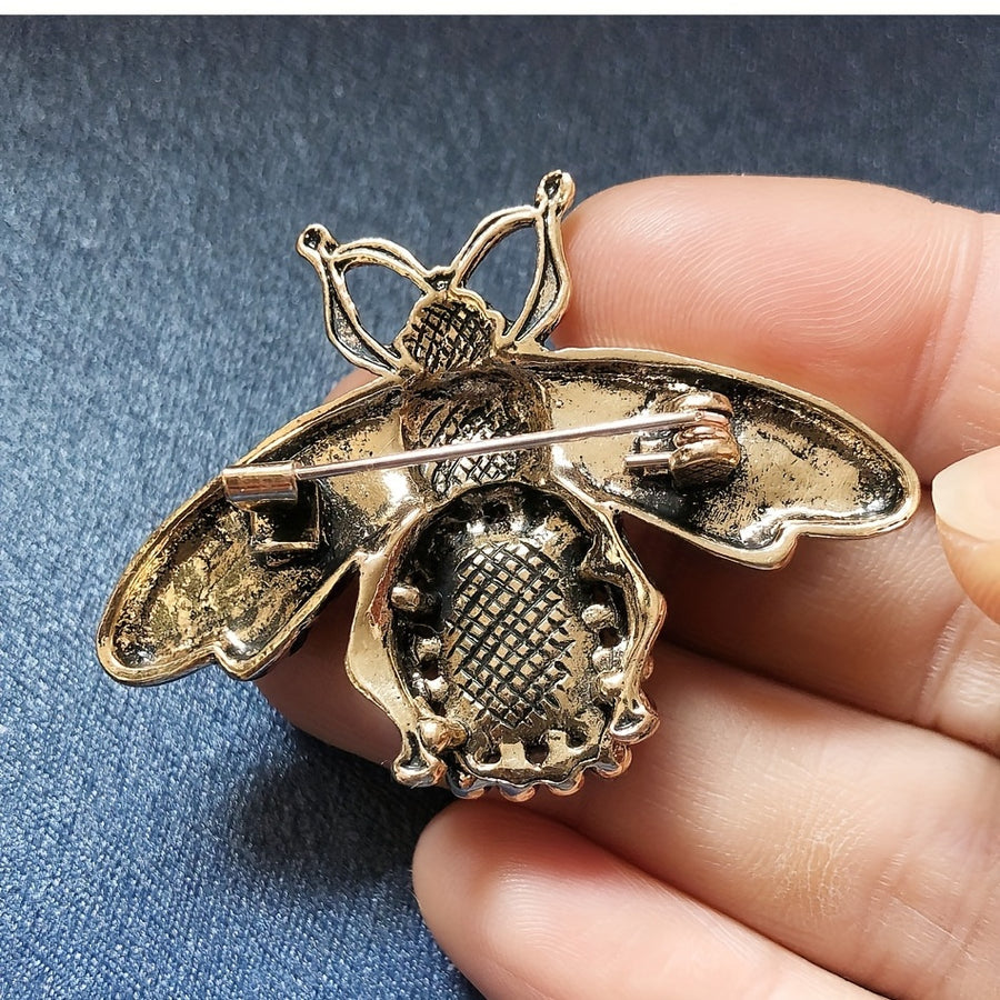 Emerald BEE Brooch