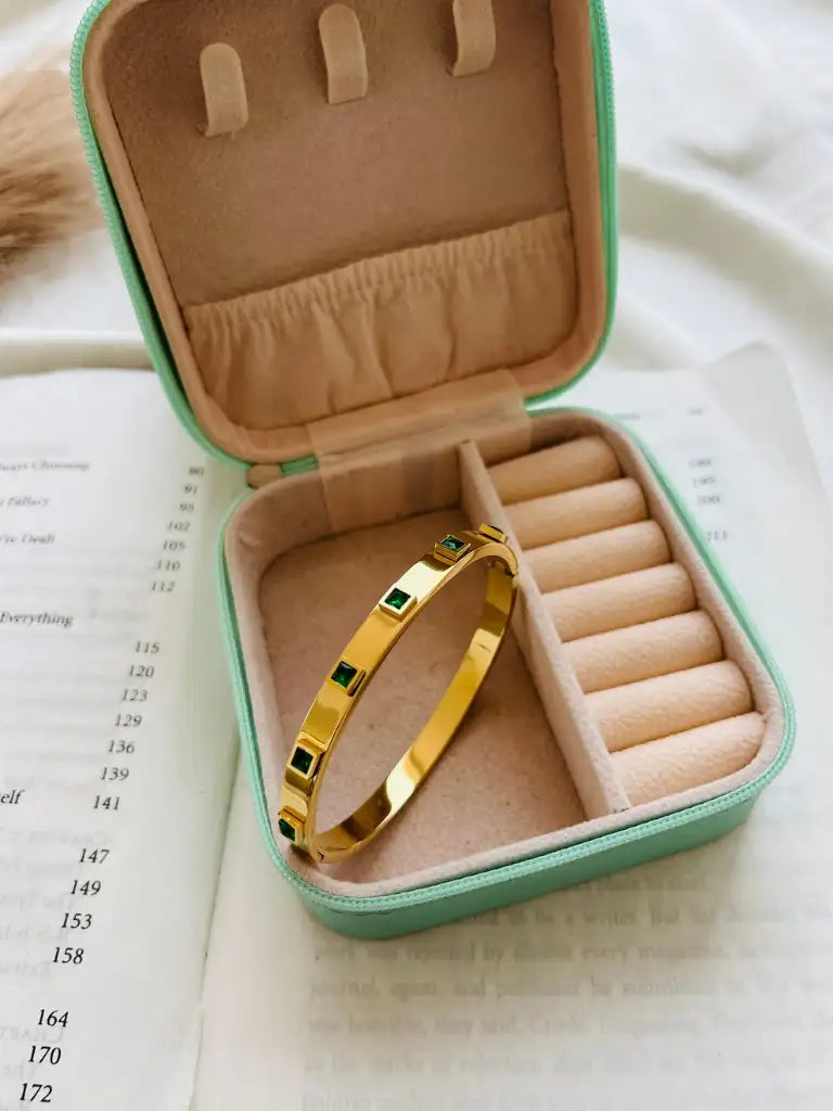 Emerald Green Stone Bangle