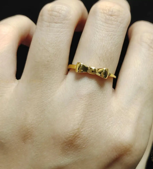Minimal Girly Bow Ring