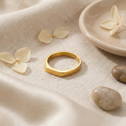 Signet Ring