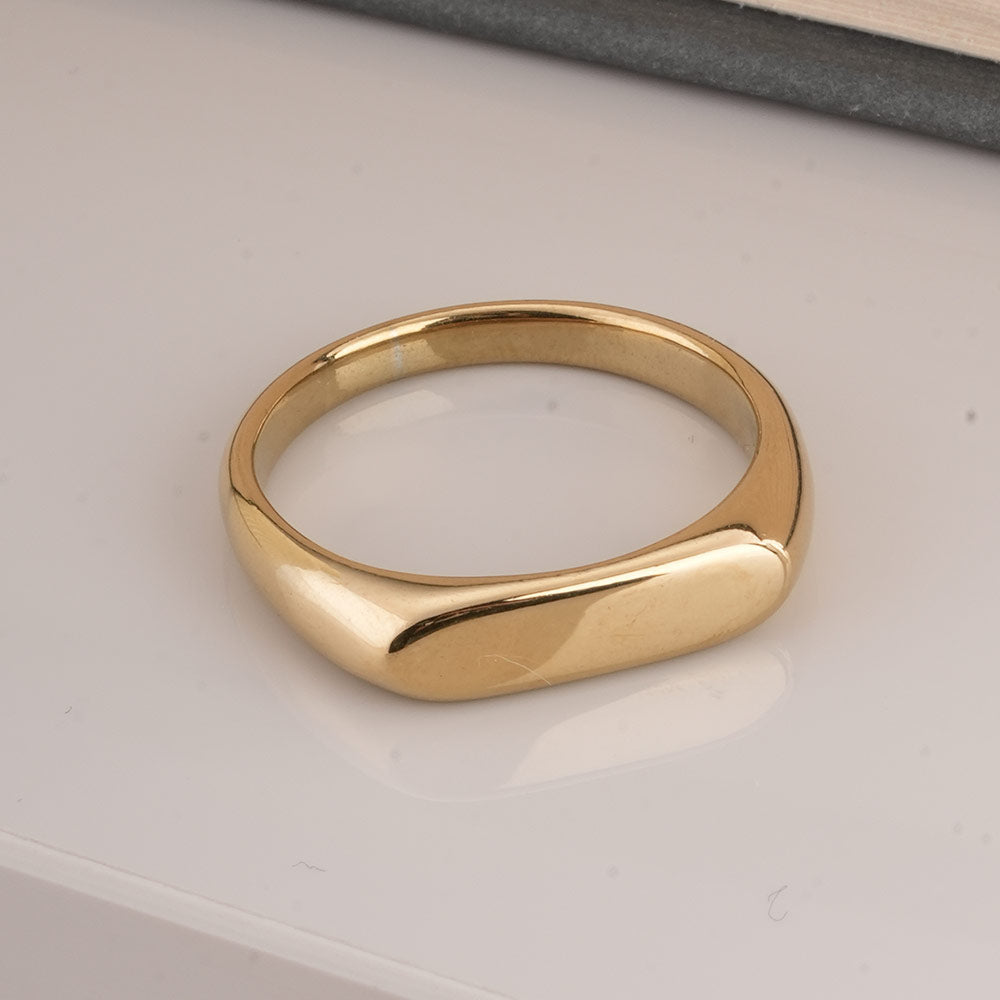 Signet Ring