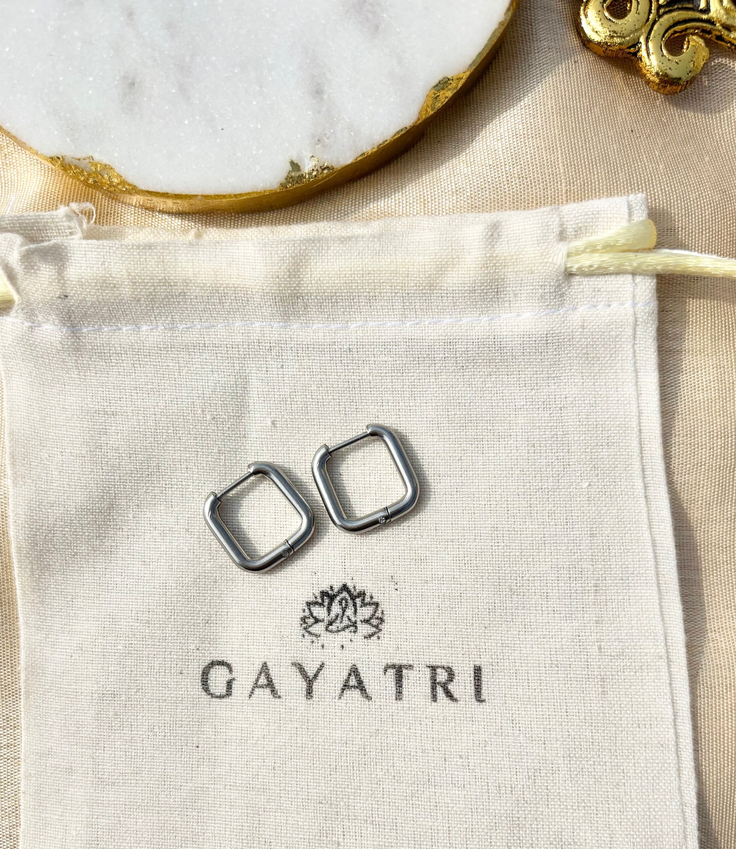 Unisex Square Silver