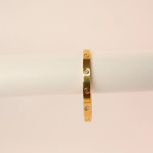 Classy Cartier
