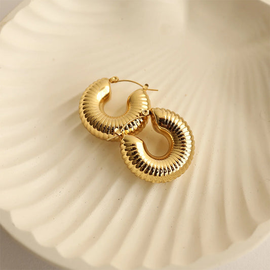 Croissant Bold Hoop
