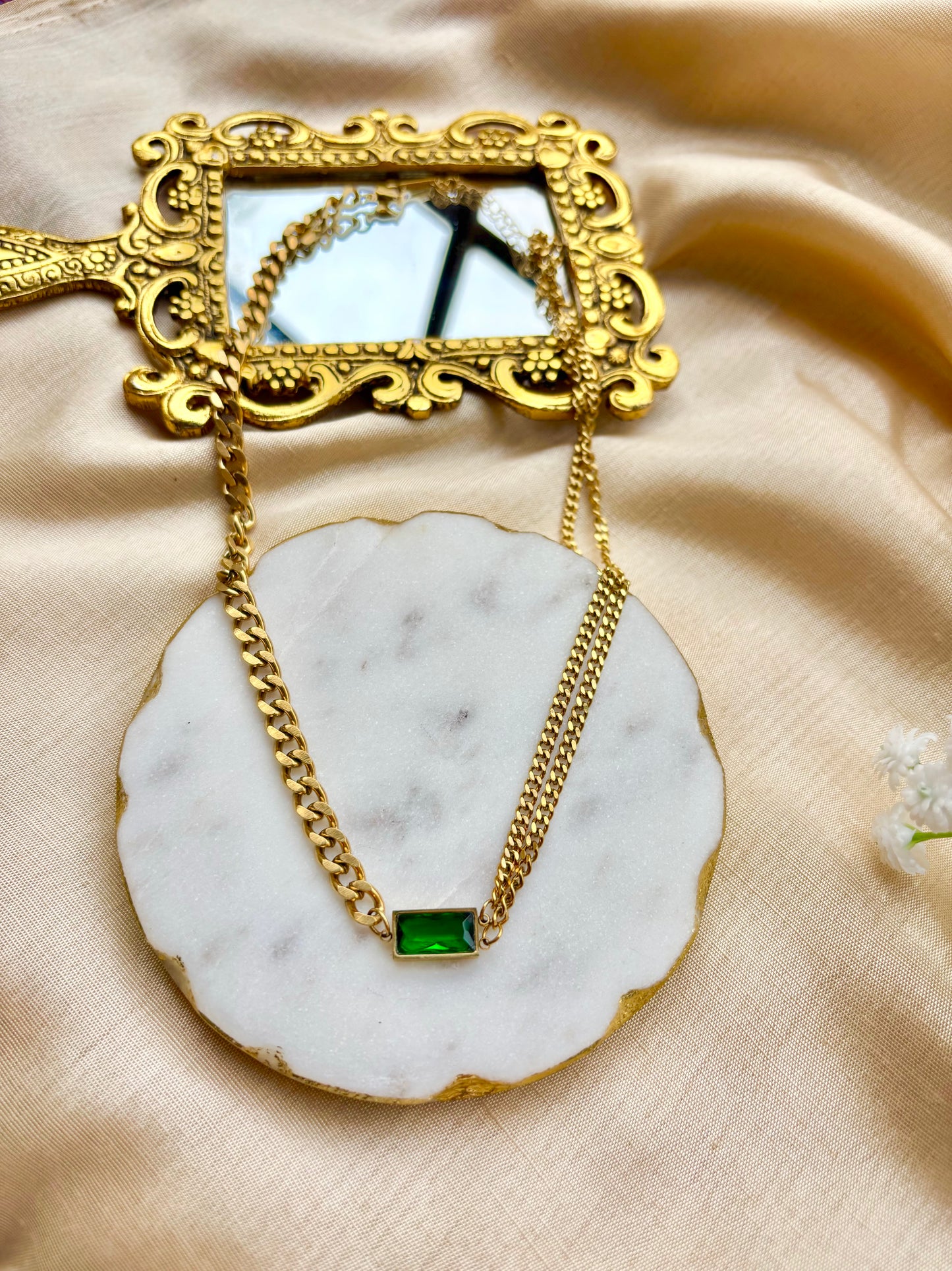 Emerald Lovers