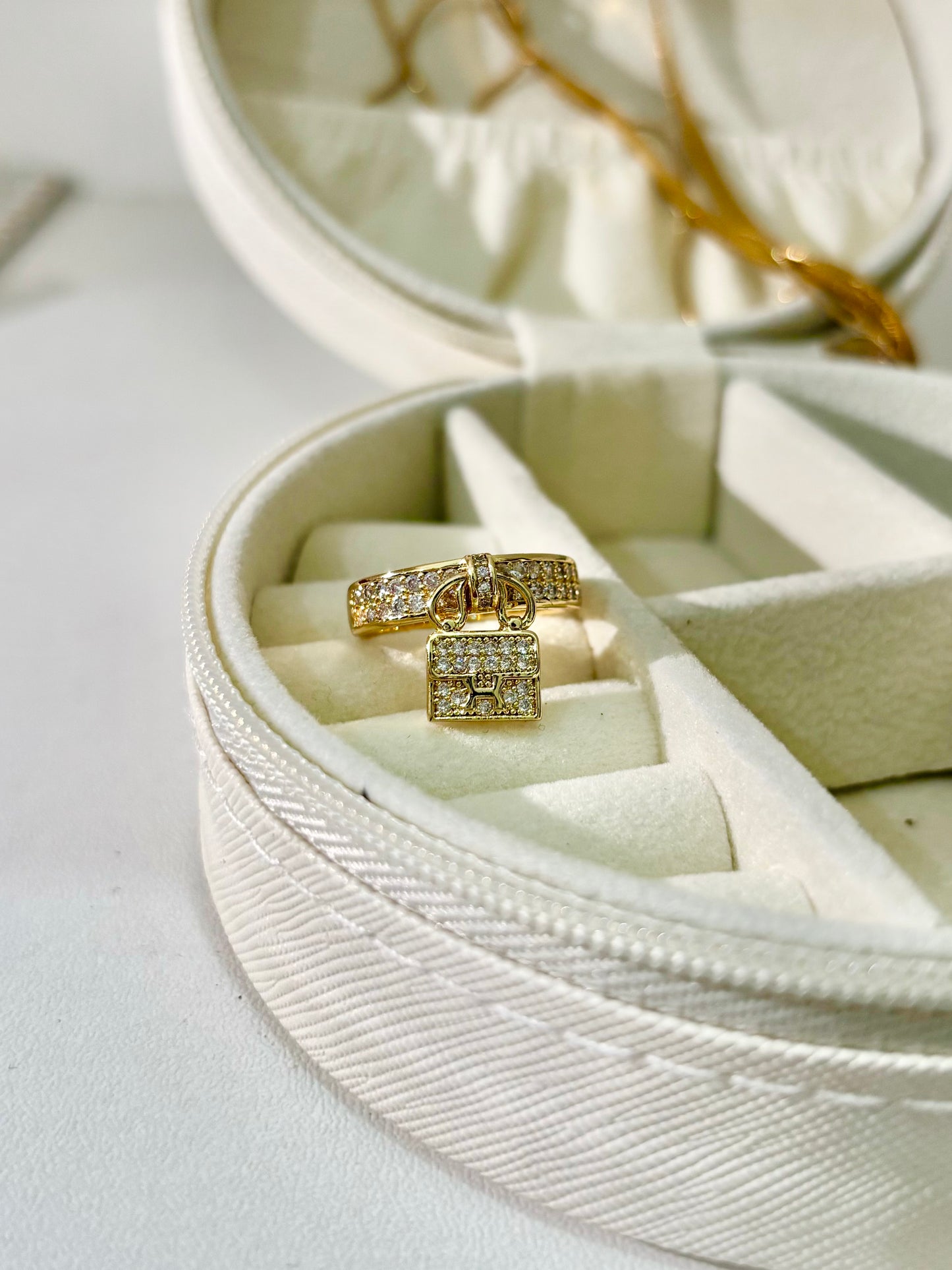 Luxury Crystal Lock Ring