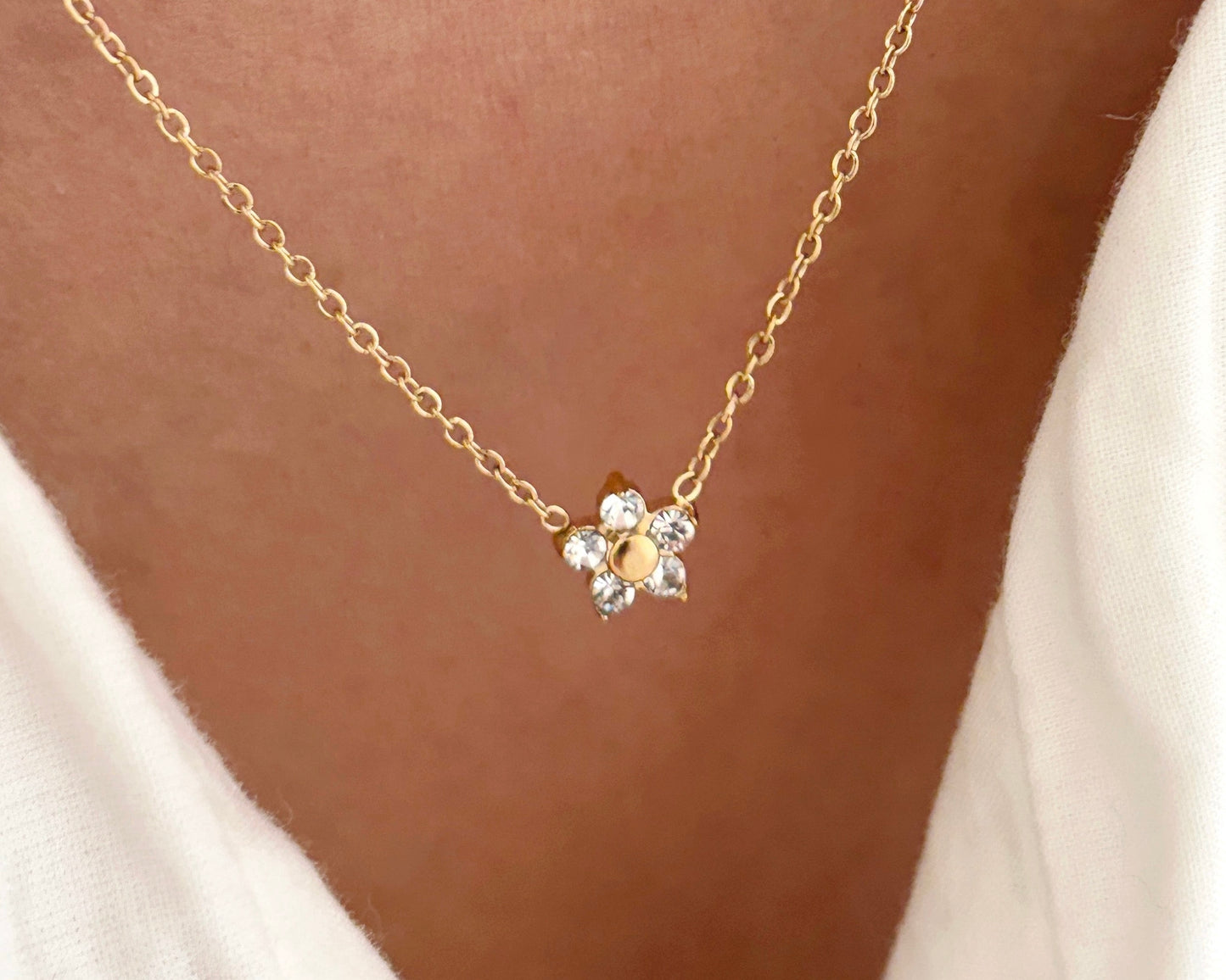 Bloom Glow Necklace