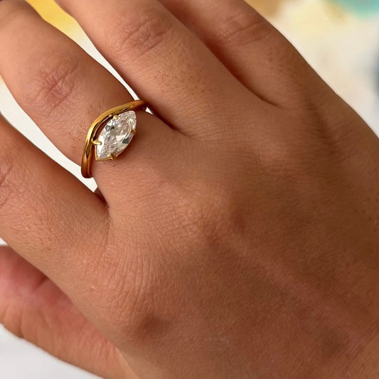 Royal Crystal Ring