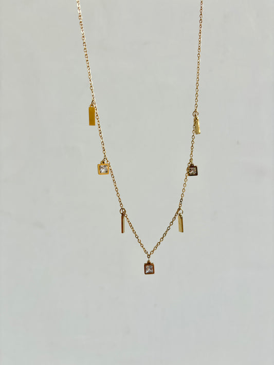 LARA Necklace