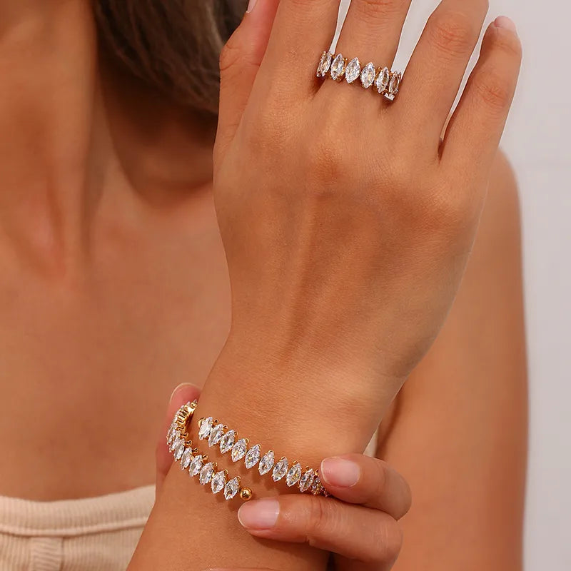 Crystal Sparkle (Adjustable)
